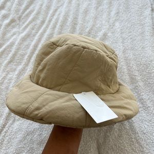 Tan puffer bucket Hat, brand new